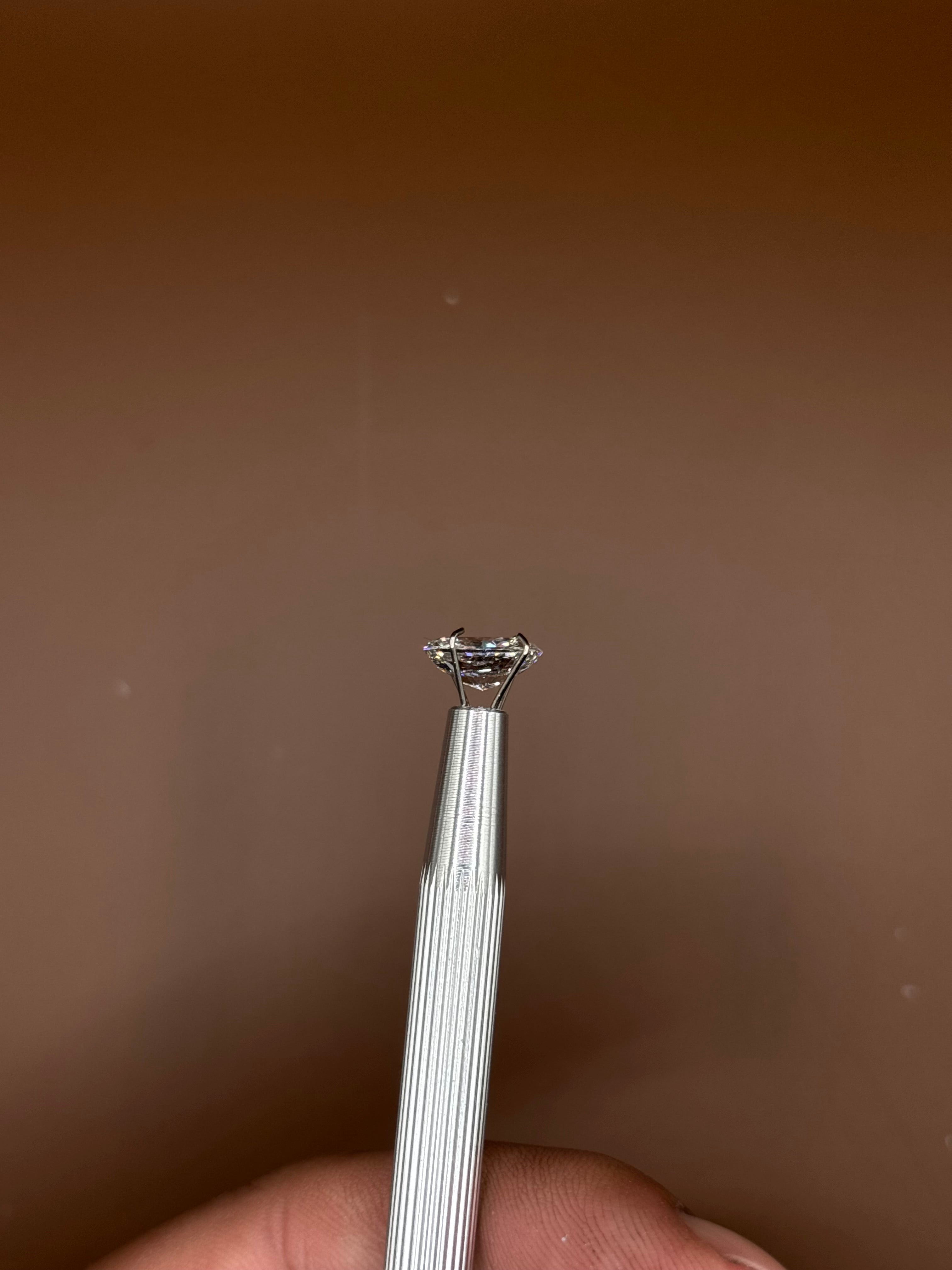 Radiant 2.07ct E VS1