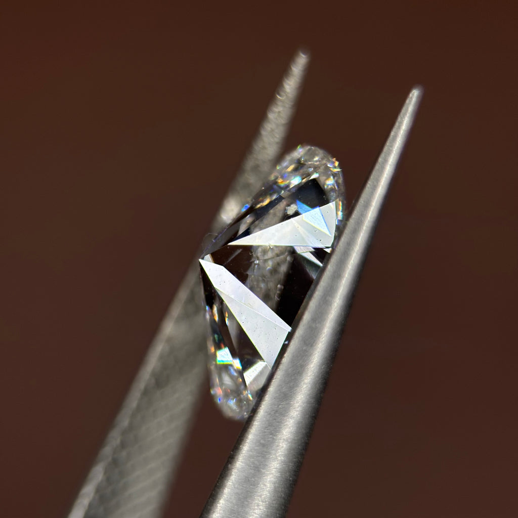 Oval Brilliant 2.01ct E VS1
